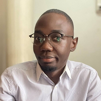<b>Serge NDOUMIN</b><br/>Instructor,<br/>Inchtechs Sarl Image